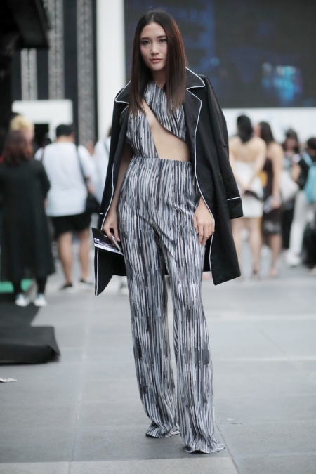 สวยสะกดทุกสายตากับแฟชั่นโชว์แบรนด์ ‘NICHA’ (ณิชชา) ในงาน ELLE FASHION WEEK 2018