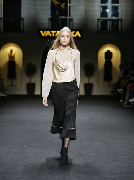 ELLE Fashion Week Fall/Winter 2018  VATANIKA Fall/Winter 2018