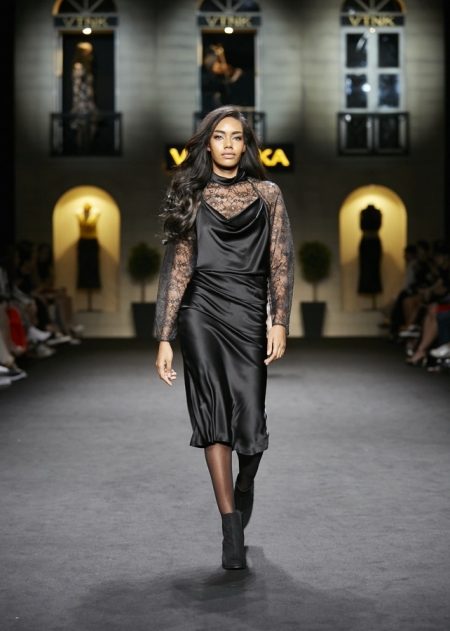 ELLE Fashion Week Fall/Winter 2018  VATANIKA Fall/Winter 2018