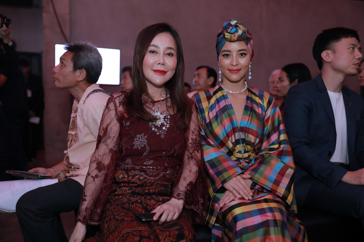 Color ID Labeling นิทรรศการผ้าไทยทอมือย้อมสีธรรมชาติอันแสนวิจิตรบรรจง ที่ถูกสร้างสรรค์ขึ้นในงานเปิดตัว ‘Color ID Labeling’