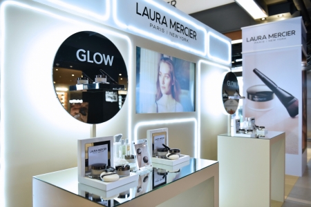 งานเปิดตัวผลิตภัณฑ์ ‘LAURA MERCIER Translucent Loose Setting Powder Glow’ 