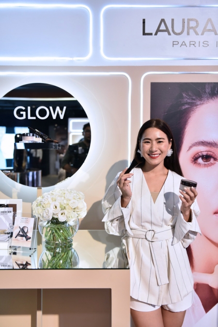 งานเปิดตัวผลิตภัณฑ์ ‘LAURA MERCIER Translucent Loose Setting Powder Glow’ 