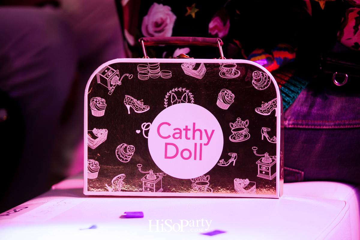 ‘เคที่ ดอลล์’ จัดงานเปิดตัวพรีเซ็นเตอร์คนใหม่ล่าสุดของผลิตภัณฑ์ ‘Cathy Doll Magic Dolly Face Two way Cake Powder’