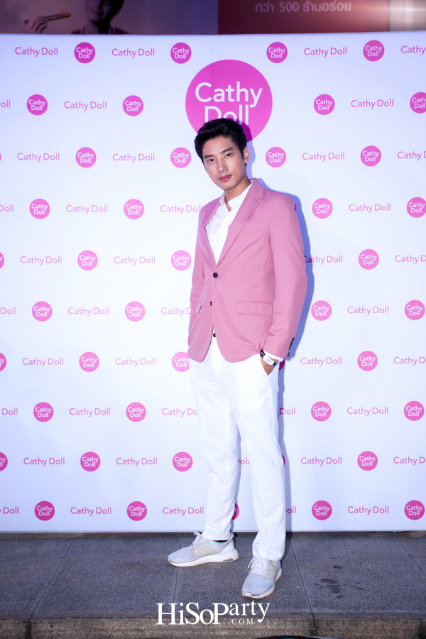 ‘เคที่ ดอลล์’ จัดงานเปิดตัวพรีเซ็นเตอร์คนใหม่ล่าสุดของผลิตภัณฑ์ ‘Cathy Doll Magic Dolly Face Two way Cake Powder’