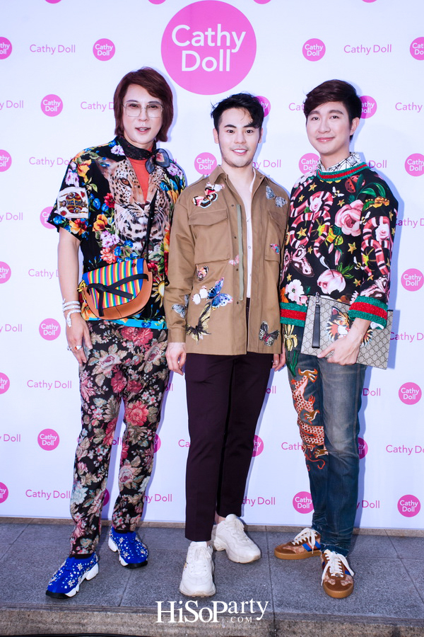 ‘เคที่ ดอลล์’ จัดงานเปิดตัวพรีเซ็นเตอร์คนใหม่ล่าสุดของผลิตภัณฑ์ ‘Cathy Doll Magic Dolly Face Two way Cake Powder’