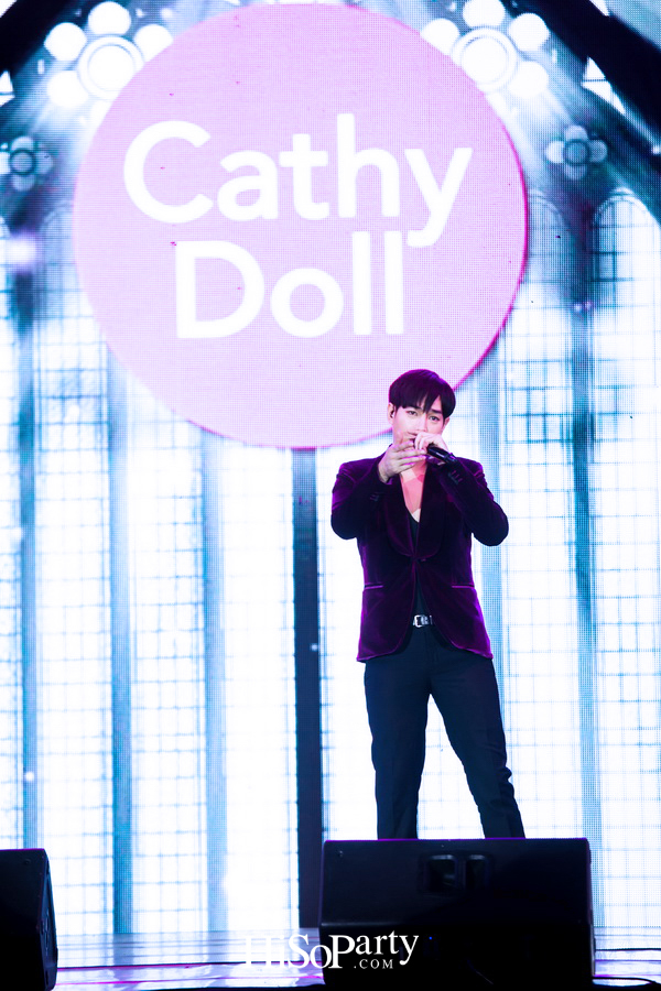 ‘เคที่ ดอลล์’ จัดงานเปิดตัวพรีเซ็นเตอร์คนใหม่ล่าสุดของผลิตภัณฑ์ ‘Cathy Doll Magic Dolly Face Two way Cake Powder’