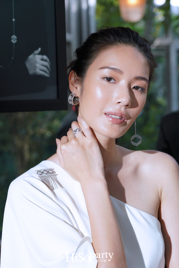 PHYA: The Geometry Collection