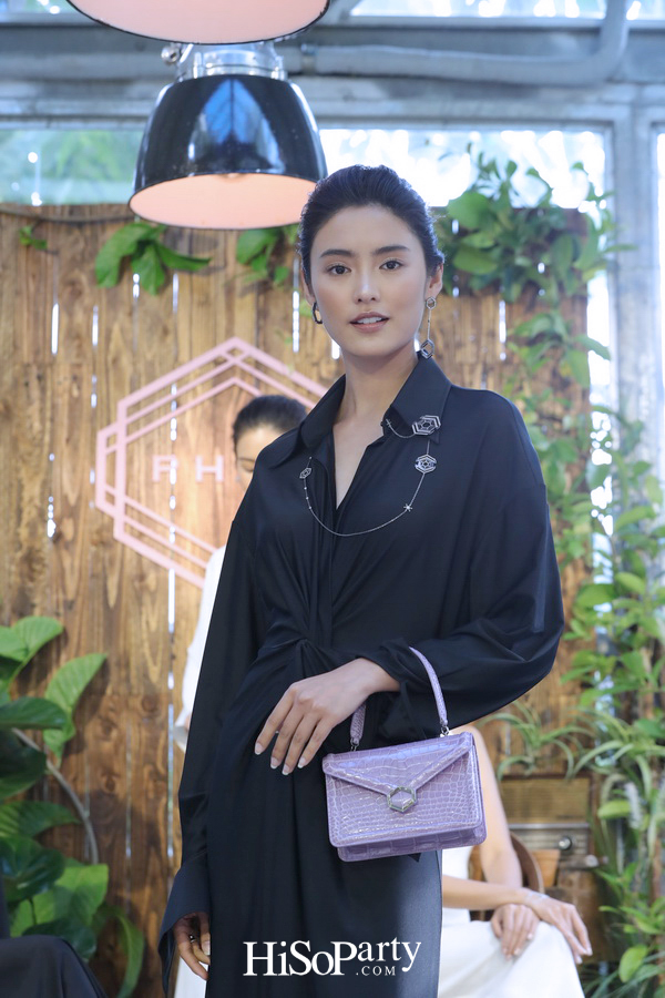 PHYA: The Geometry Collection