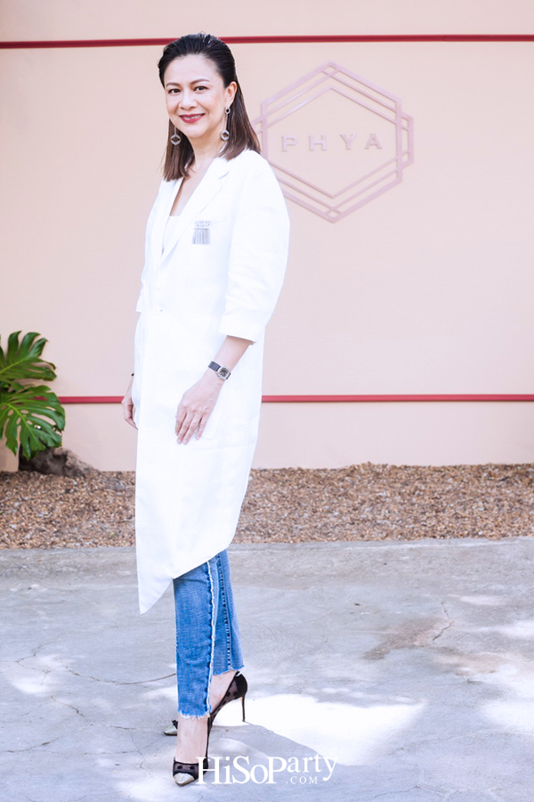 PHYA: The Geometry Collection