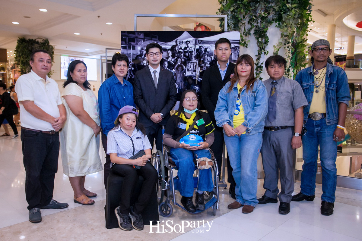 Leica‘LIFE’S WORTH’ นิทรรศการภาพถ่ายบันทึกเหตุการณ์ประวัติศาสตร์ของพลังความจงรักภักดี ความสามัคคี ความเสียสละ และพลังน้ำใจของจิตอาสา