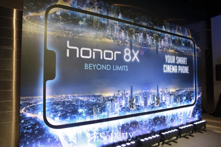 ออเนอร์เปิดตัวสมาร์ทโฟนประสิทธิภาพเหนือชั้นรุ่นใหม่ล่าสุด ‘HONOR 8X’