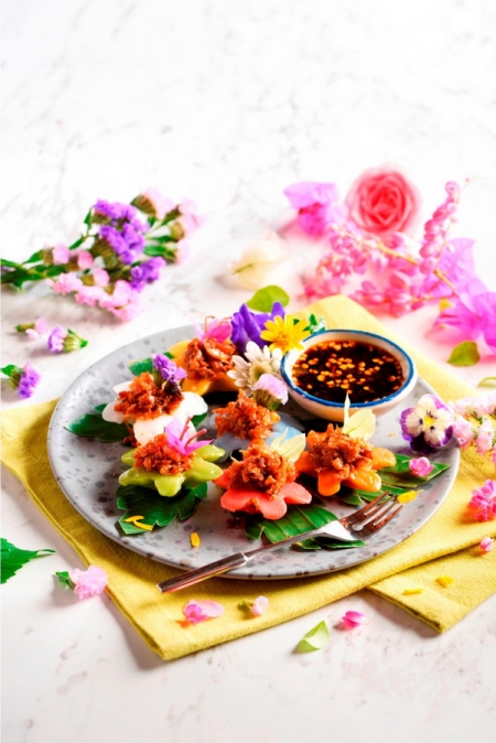 มหัศจรรย์อาหารดอกไม้สุดครีเอท! ฉลอง 71 ปี ‘ห้างเซ็นทรัล’ ที่ ‘เซ็นทรัลชิดลม’ และ ‘เซ็นทรัล เอ็มบาสซี’