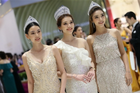งานฉลองเปิดอภิมหาโครงการเมืองแห่งการใช้ชีวิตสู่โลกอนาคต ‘ICONSIAM’