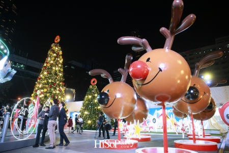 Light Up Christmas Tree Celebration 2018 @Centralworld