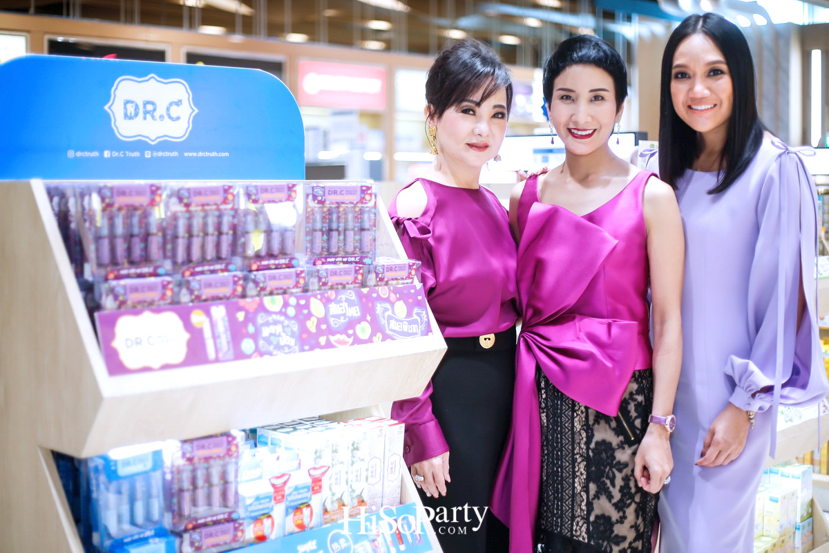 ด็อกเตอร์ซี เปิดตัวผลิตภัณฑ์ใหม่ ‘DR.C Mouth Spray Triphala Herbal’ ที่ คิง เพาเวอร์ รางน้ำ