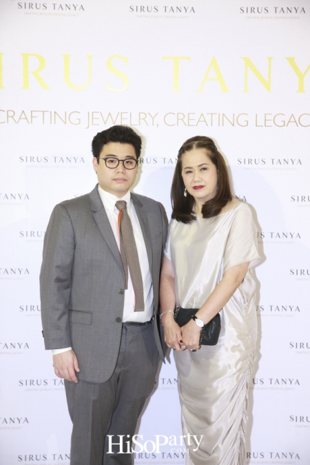 Sirus Tanya ฉลองเปิดบูทีคสโตร์ ณ ICONSIAM