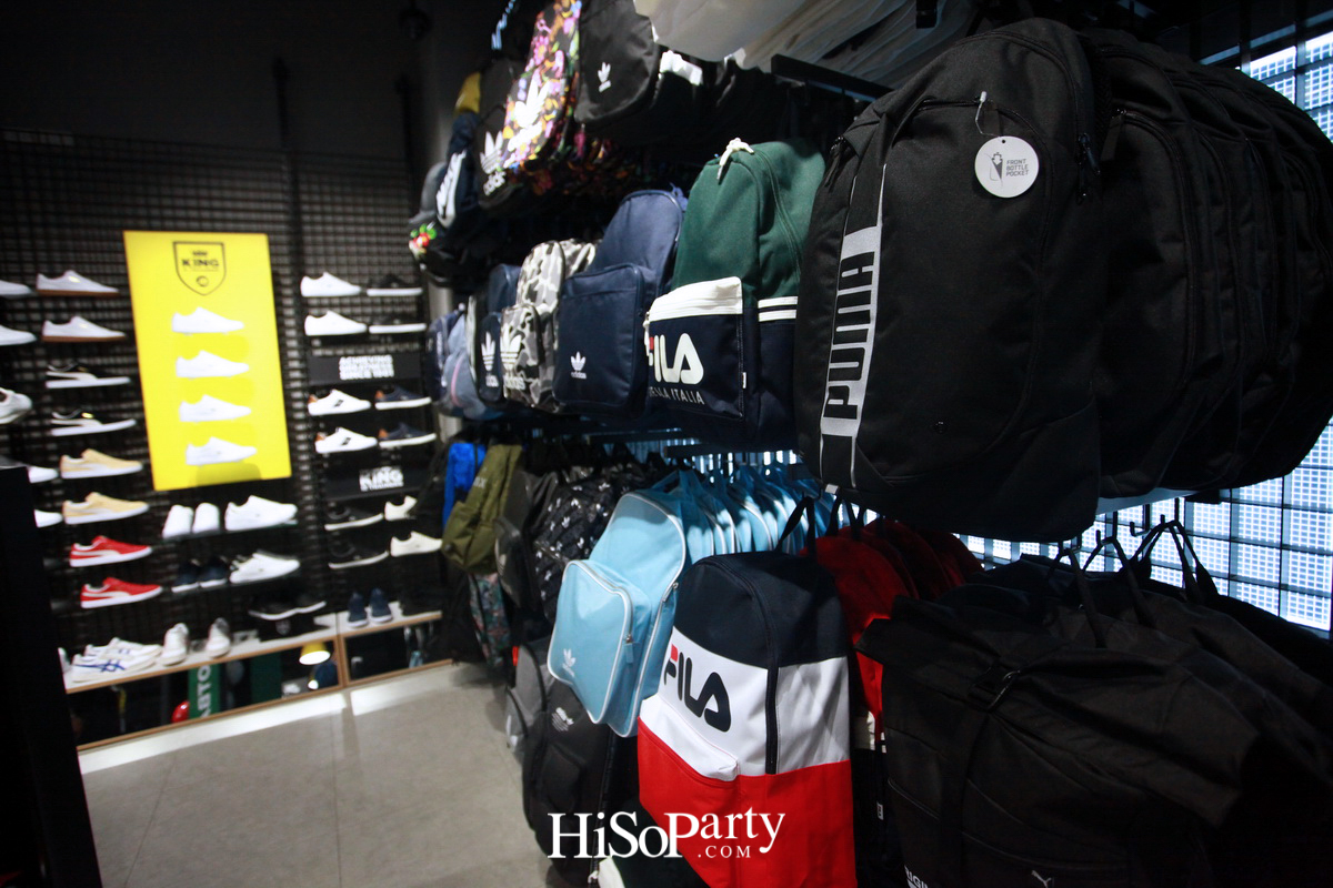 JD ฉลองเปิดแฟล็กชิพสโตร์แห่งแรกในประเทศไทย ณ ไอคอนสยาม