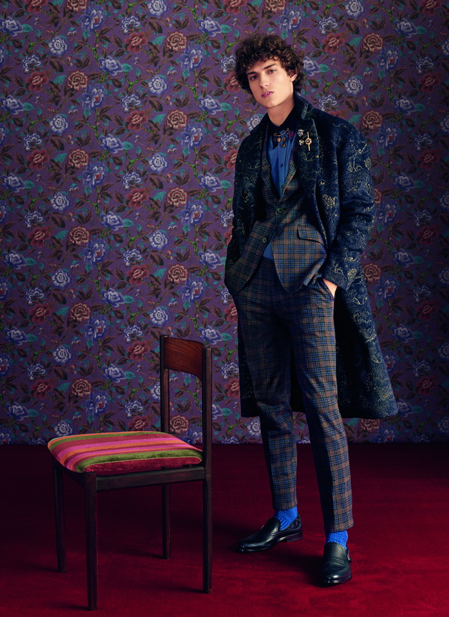 ETRO Menswear Collection Autumn Winter 2018/19 ‘Dandy Detour’