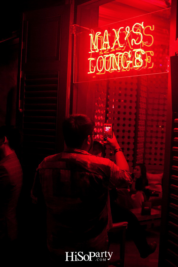 MAX’S SPEAKEASY BAR