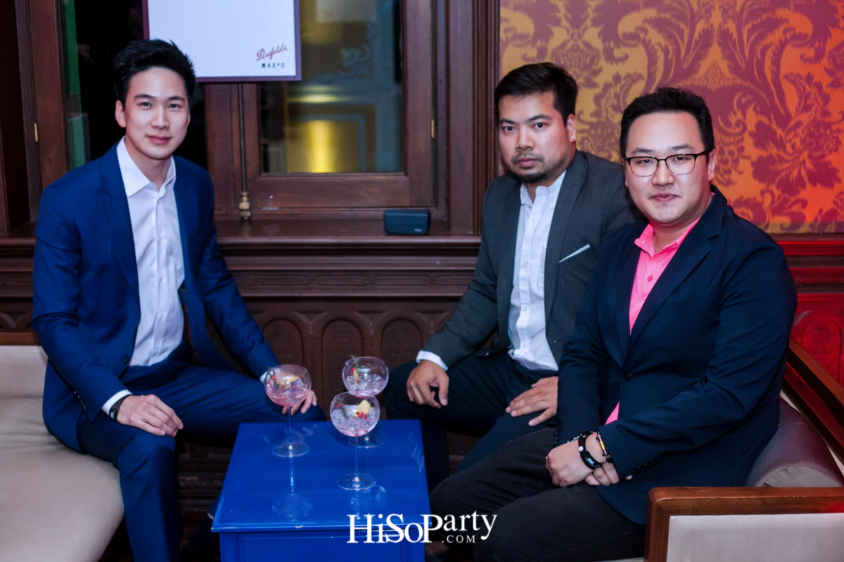 MAX’S SPEAKEASY BAR