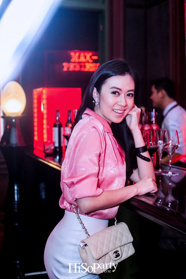 MAX’S SPEAKEASY BAR