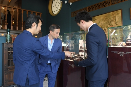 สัมผัสเรือนเวลาแห่งความสง่างามกับ Longines Record Collection พร้อมเปิดตัวตัวเรือนโรสโกลด์โฉมใหม่ล่าสุด