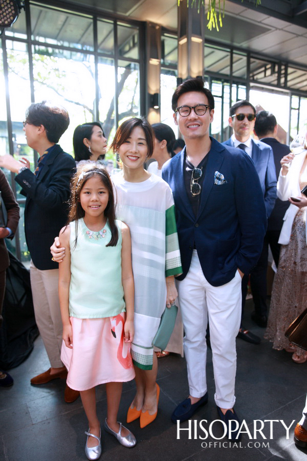 งานเลี้ยงฉลองพิธีมงคลสมรสระหว่าง  กรกนก ยงสกุล และ คณิศร เปรมประเสริฐ 