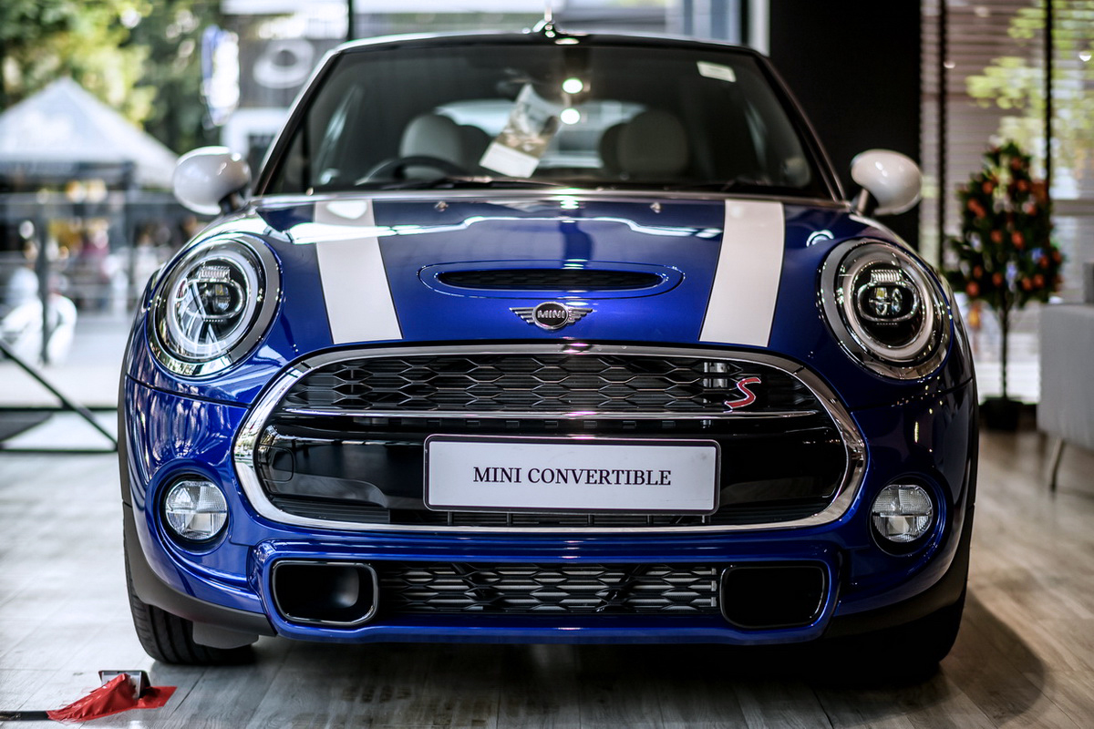 MINI Valentine’s Night Test Drive 