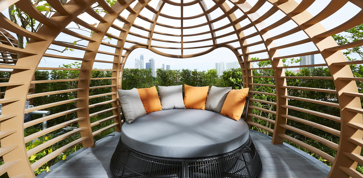 Grande Centre Point Pattaya : 'A Journal of Discovery'