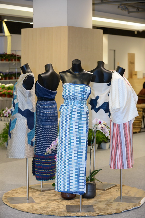 ‘กาดดอยตุง’