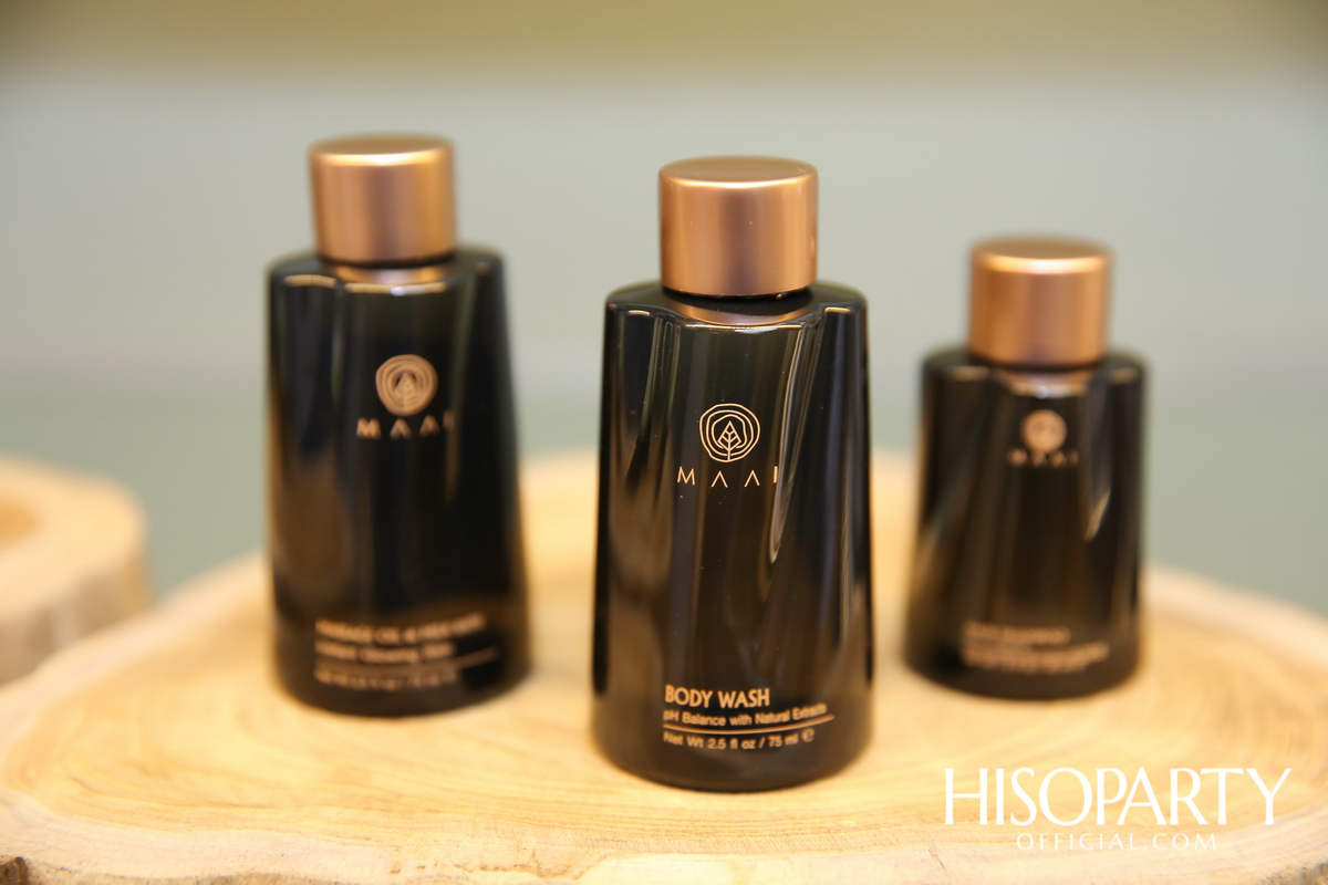 Claire X MAAI Grand Opening @CentralWorld