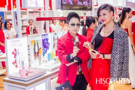 Grand Opening ‘CLARINS ICONSIAM’