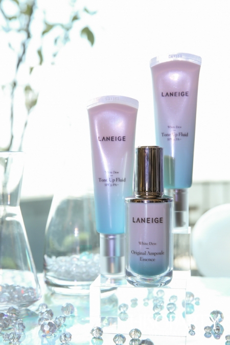 LANEIGE ‘THE EXPERIENCE OF LUMINOUS SKIN WITH LANEIGE WHITE DEW’