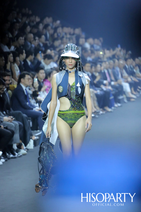 แฟชั่นโชว์คอลเลกชั่นทรงออกแบบ Spring/Summer 2019 แบรนด์ SIRIVANNAVARI และ S’HOMME ในพระเจ้าหลานเธอ พระองค์เจ้าสิริวัณณวรีนารีรัตน์ 