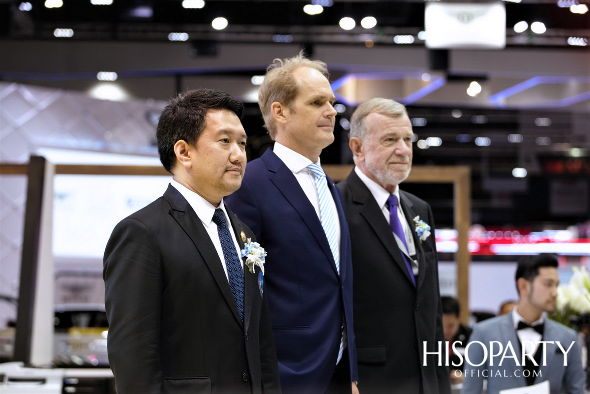 ปอร์เช่ 911 ใหม่ (The new Porsche 911) เปิดตัวอย่างเป็นทางการครั้งแรกในเอเชีย 