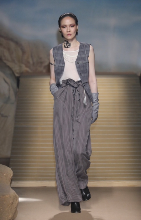 BIFW 2019: The Golden Hour / PICHITA