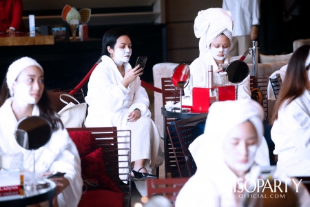 CLARINS เปิดประสบการณ์สุดพิเศษกับ Clarins Natural V Experience 