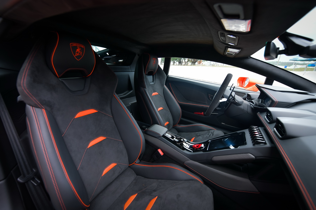 Huracán EVO Test Drive  งานทดสอบสมรรถนะ ‘ลัมโบร์กินี ฮูราแคน อีโว’ ครั้งแรกในประเทศไทย