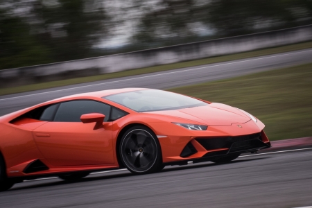 Huracán EVO Test Drive  งานทดสอบสมรรถนะ ‘ลัมโบร์กินี ฮูราแคน อีโว’ ครั้งแรกในประเทศไทย