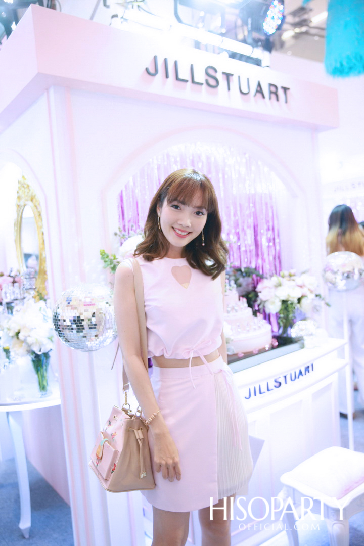 JILL STUART ฉลองครบรอบ 3 ปีในไทย พร้อมอวดโฉม 3 คอลเลกชั่นใหม่ ภายใต้คอนเซ็ปต์ Pink Bling, Diamond Time และ Something Pure Blue