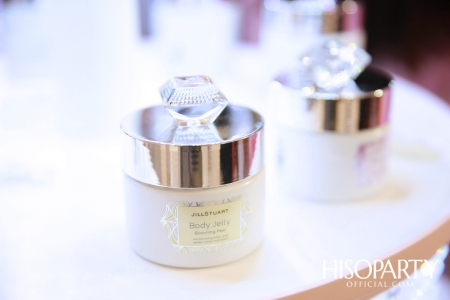 JILL STUART ฉลองครบรอบ 3 ปีในไทย พร้อมอวดโฉม 3 คอลเลกชั่นใหม่ ภายใต้คอนเซ็ปต์ Pink Bling, Diamond Time และ Something Pure Blue 