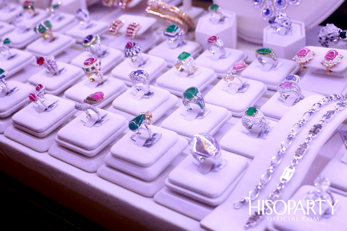 Gems Peace by Chuchai Lord of The Diamond Ring 