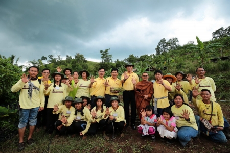 บางจากฯ จัดโครงการ ‘Stop Soil Erosion, Save our Future หยุดการชะล้างพังทลายของดิน คืนชีวิตให้แก่นมะกรูด ด้วยศาสตร์พระราชา’ 