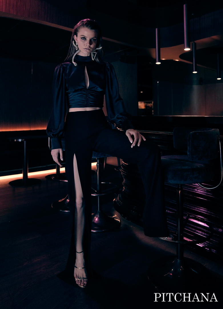 อัพเดทคอลเลกชั่นจาก 2 แบรนด์ดีไซน์เนอร์ไทย  เพื่อสาวยุคใหม่สุดสตรอง!