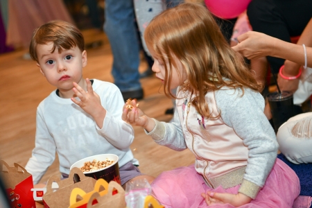 Kids Birthday Party @Kid’s Cinema  งานเปิดตัวสถานที่จัดกิจกรรมสำหรับเด็กและครอบครัวแห่งใหม่ ณ โรงภาพยนตร์ไอคอน ซีเนคอนิค ชั้น 7 ไอคอนสยาม