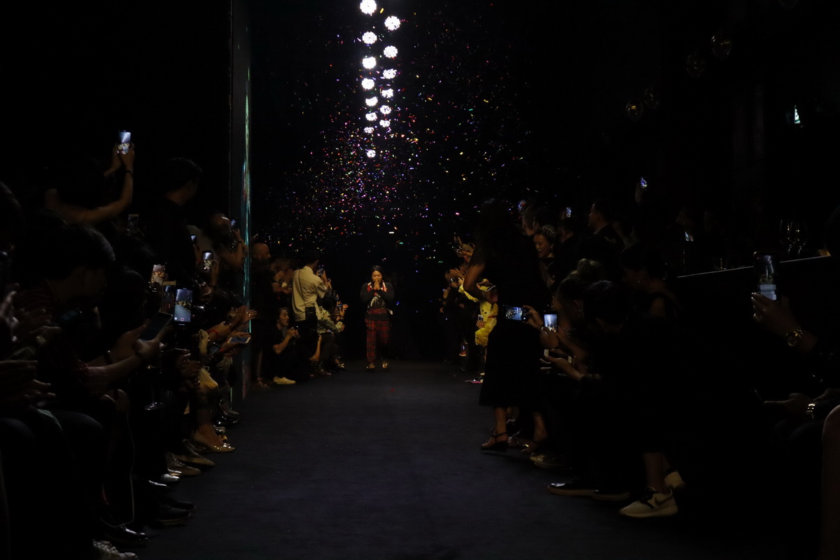 KOI X ส.ก.บ. Worship by Prapakas แฟชั่นโชว์ ‘นารีพิฆาต’ อันน่าตื่นตาตื่นใจ 