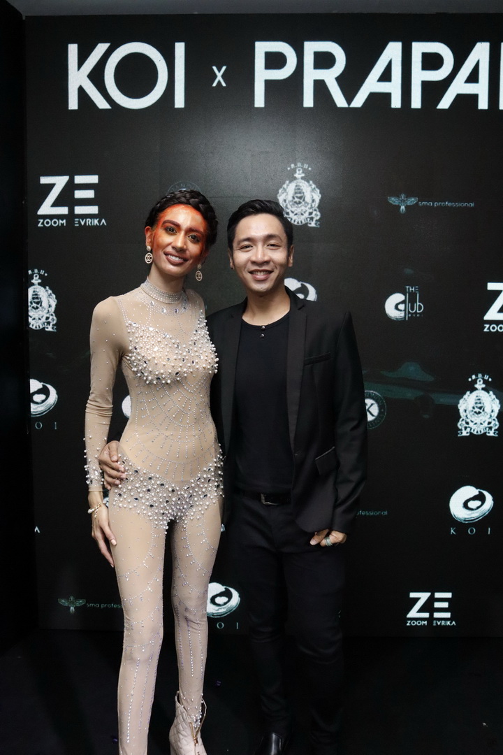 KOI X ส.ก.บ. Worship by Prapakas แฟชั่นโชว์ ‘นารีพิฆาต’ อันน่าตื่นตาตื่นใจ 