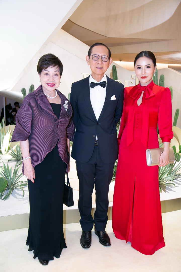 ‘เพียเจต์’ จัดเอ็กซ์คลูซีฟโชว์เคส เปิดตัวคอลเลกชั่นไฮจิวเวลรี่ ‘GOLDEN OASIS’ ครั้งแรกในภูมิภาคเอเชียแปซิฟิก