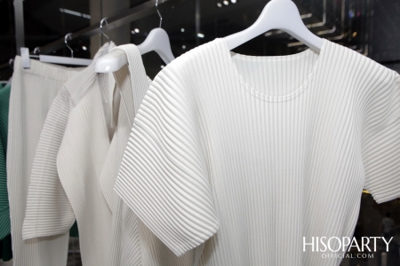 ครั้งแรกในประเทศไทยกับงานเปิดตัวอย่างเป็นทางการของ ‘HOMME PLISSÉ ISSEY MIYAKE’ แบรนด์ยอดฮิตสำหรับผู้ชายยุคนี้ 