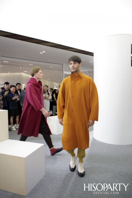 ครั้งแรกในประเทศไทยกับงานเปิดตัวอย่างเป็นทางการของ ‘HOMME PLISSÉ ISSEY MIYAKE’ แบรนด์ยอดฮิตสำหรับผู้ชายยุคนี้ 